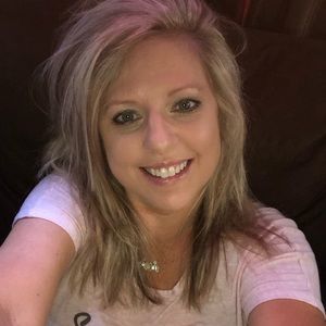 Meet your Posher, Sabrina